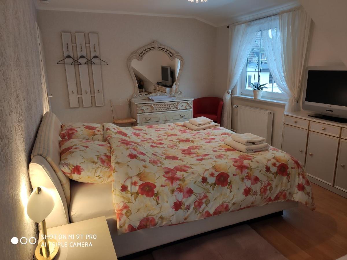 Blumen Apartment Hamburgo Exterior foto
